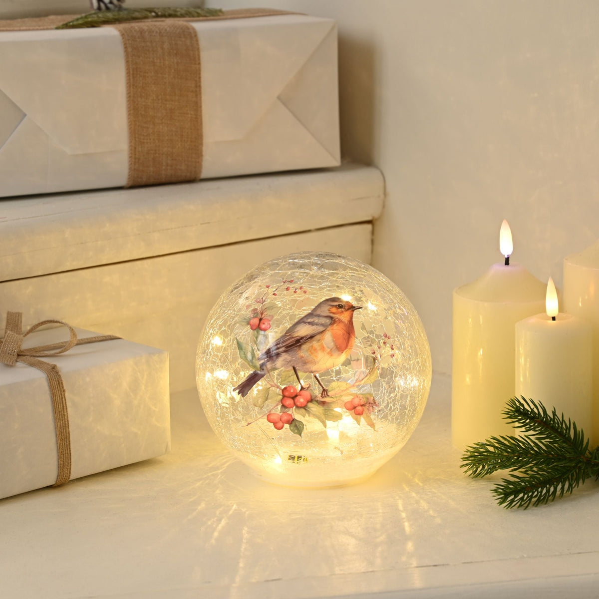 15cm Christmas Robin with Holly Clear Crackle Effect Glass Ball Battery Operated
