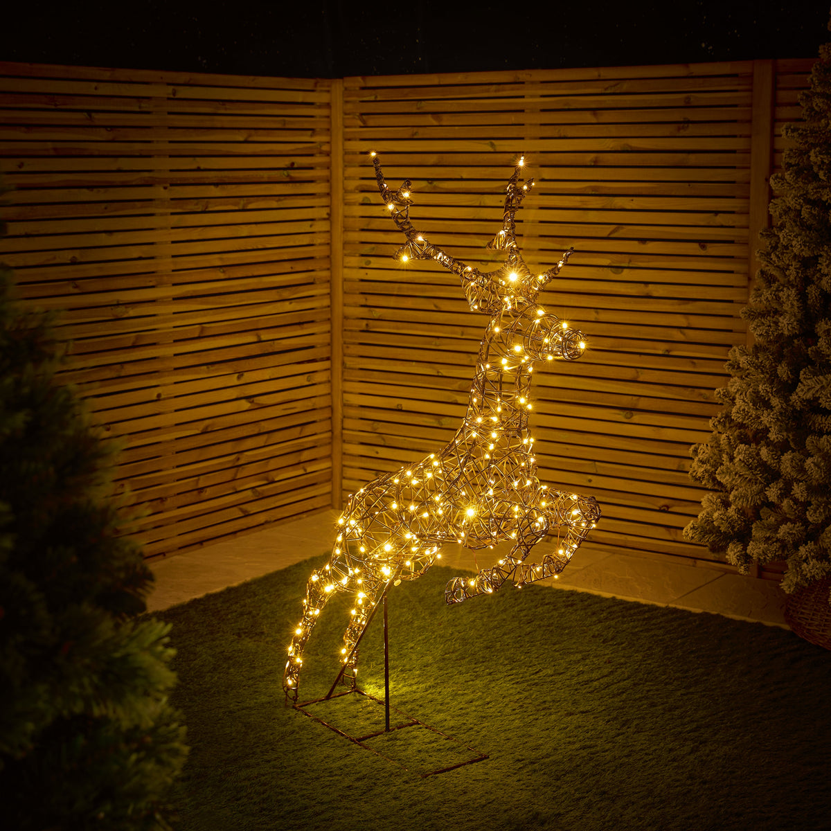 1.5m Brown Rattan Leaping Reindeer with 260 LEDs (White & Warm White Colour Switch)