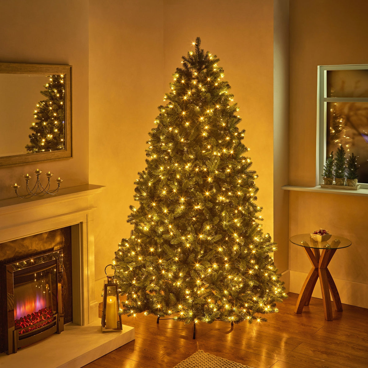 7.5ft Pre Lit Newberry Real Feel Spruce Tree with 750 Warm White LEDs