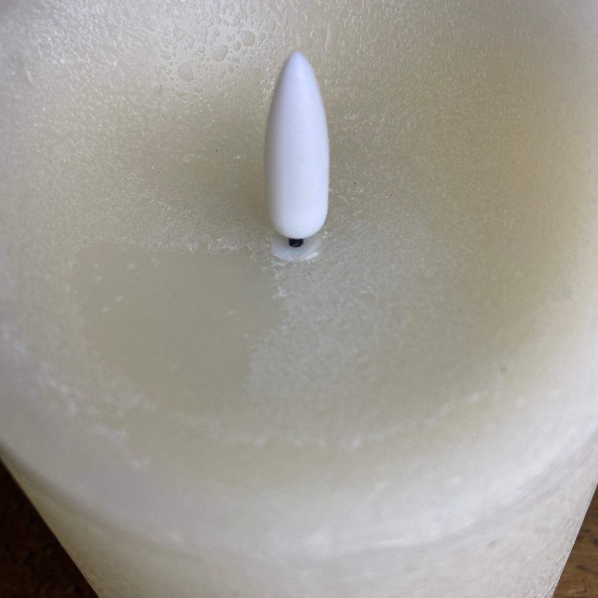 Cream FlickaBright Textured Candle with Timer 13 x 9cm